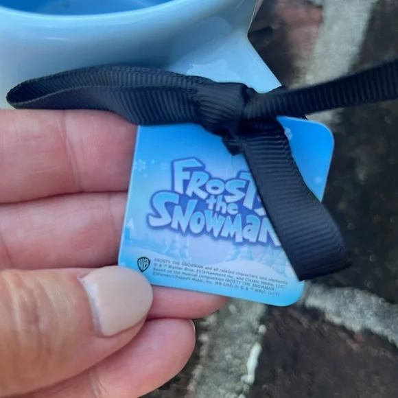 Rae Dunn "Artisan" collection Frosty the Snowman coffee cup - Picture 3 of 6